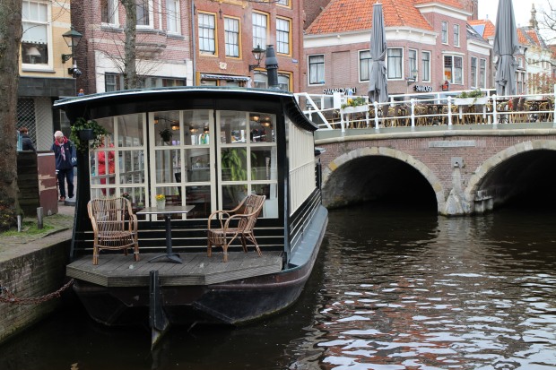 Die Altstadt von Alkmaar mit tollen Cafés